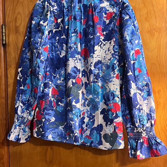 Sugarlips Canvas Floral Top - Picture 5 of 5